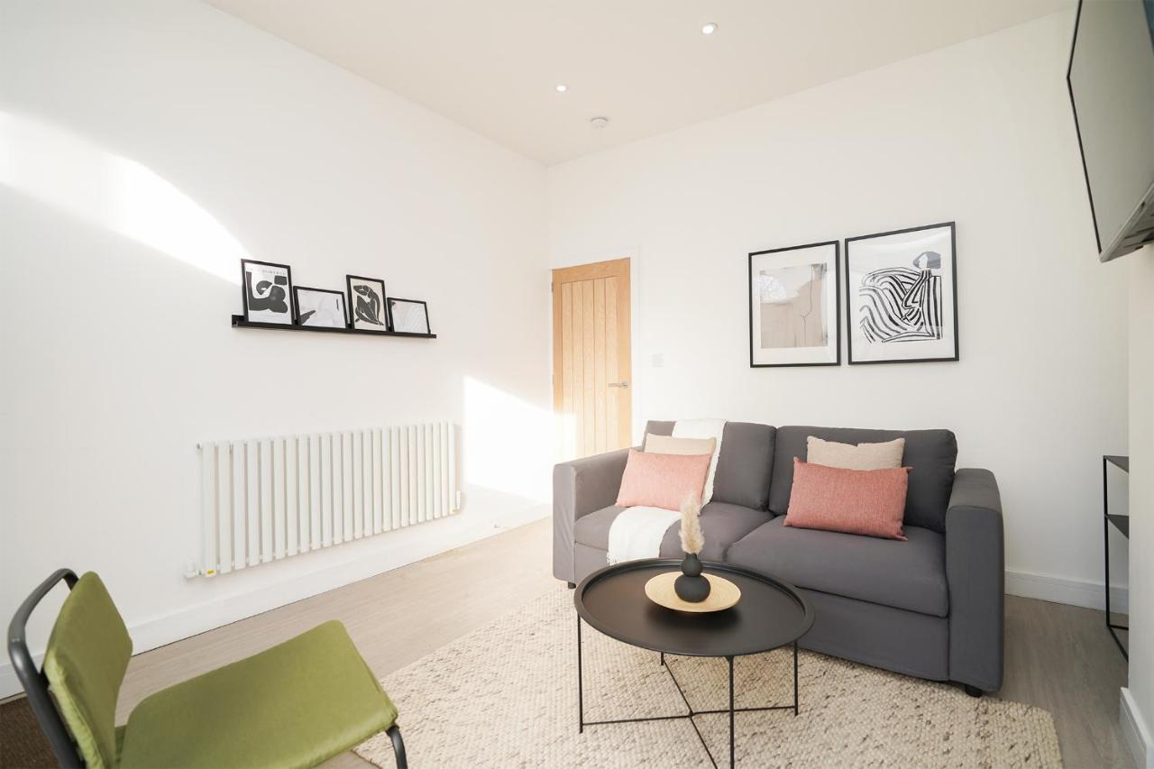 Apartment Charlotte House, Entire Private House, Close To Centre, Wifi *