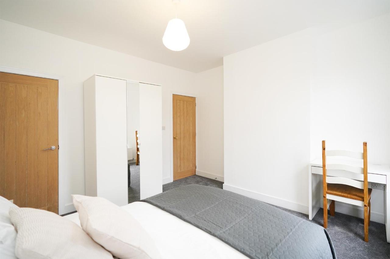 Apartment Charlotte House, Entire Private House, Close To Centre, Wifi *