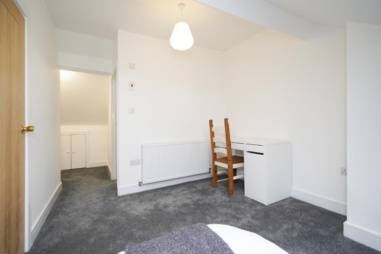 Charlotte House, Entire Private House, Close To Centre, Wifi Sheffield